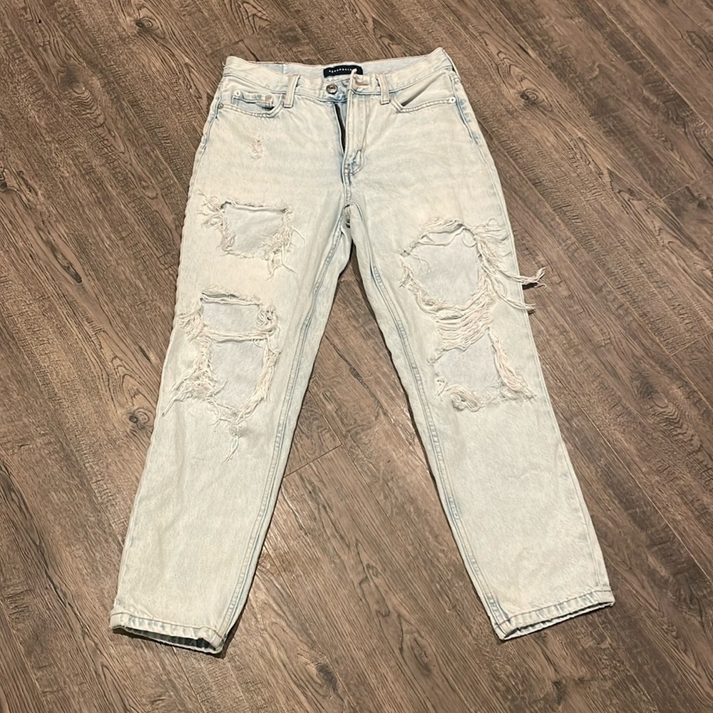 Aeropostale mom jeans